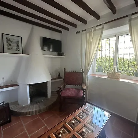 Дом отдыха Casa La Raspa 2 Minutos De La Playa Bajondillo